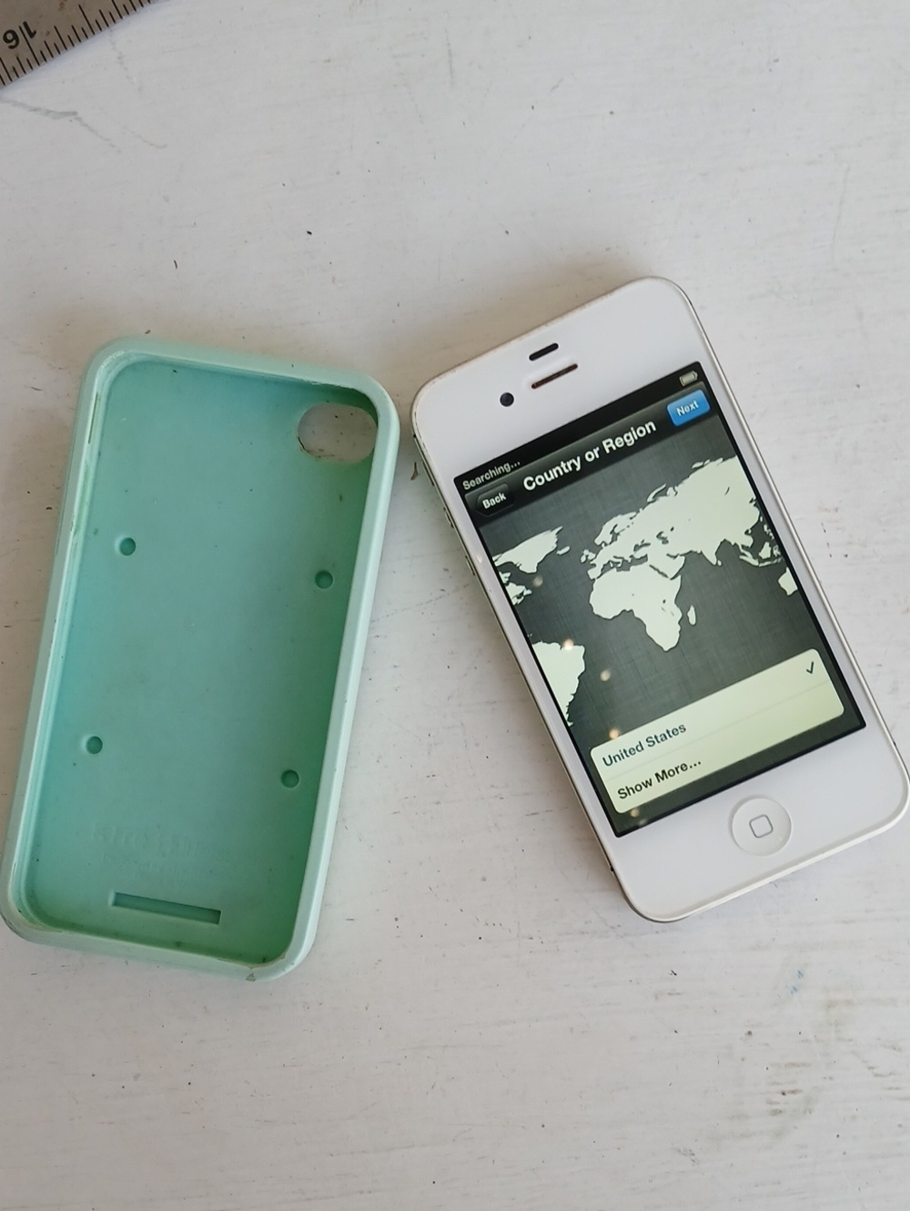 Vintage Apple iPhone 4S 16GB Black Unlocked GSM A1387